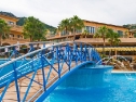 Mon Port Hotel piscina